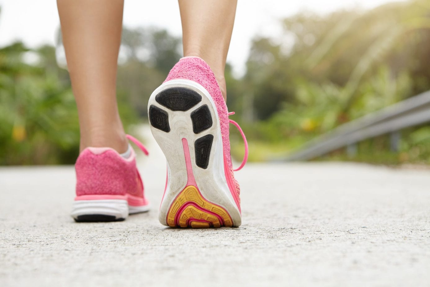 Idealne buty do biegania dla kobiet – czym powinny się charakteryzować?