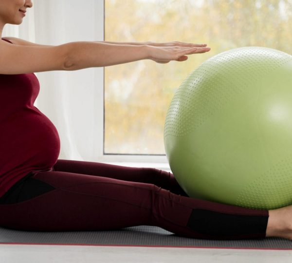 Piłka do ćwiczeń w ciąży – jaki rozmiar wybrać?