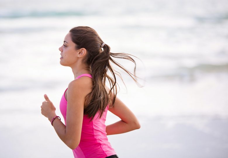 Damskie sprawy a bieganie – porady dla aktywnych biegowo kobiet